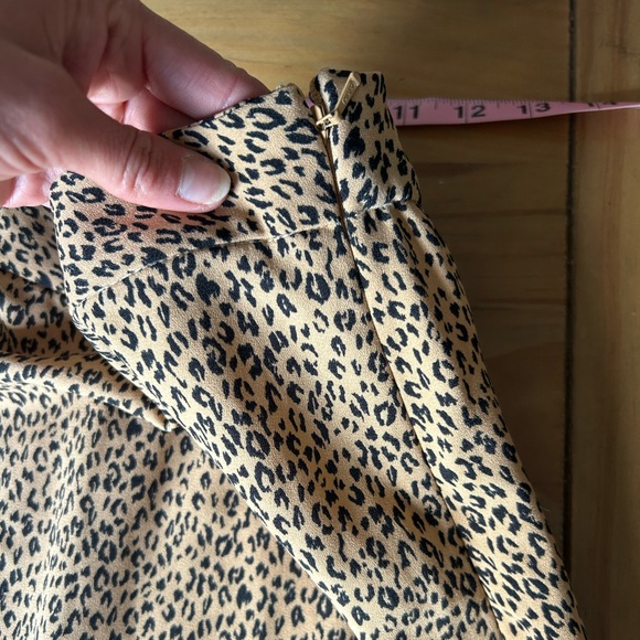 Cheetah Print Mini Skirt - Picture 4 of 5